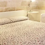 Karen House בית הארחה פולינאנו א מארה