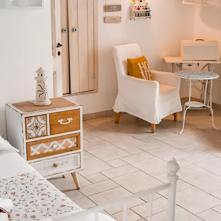 Guest house Karen House 3*